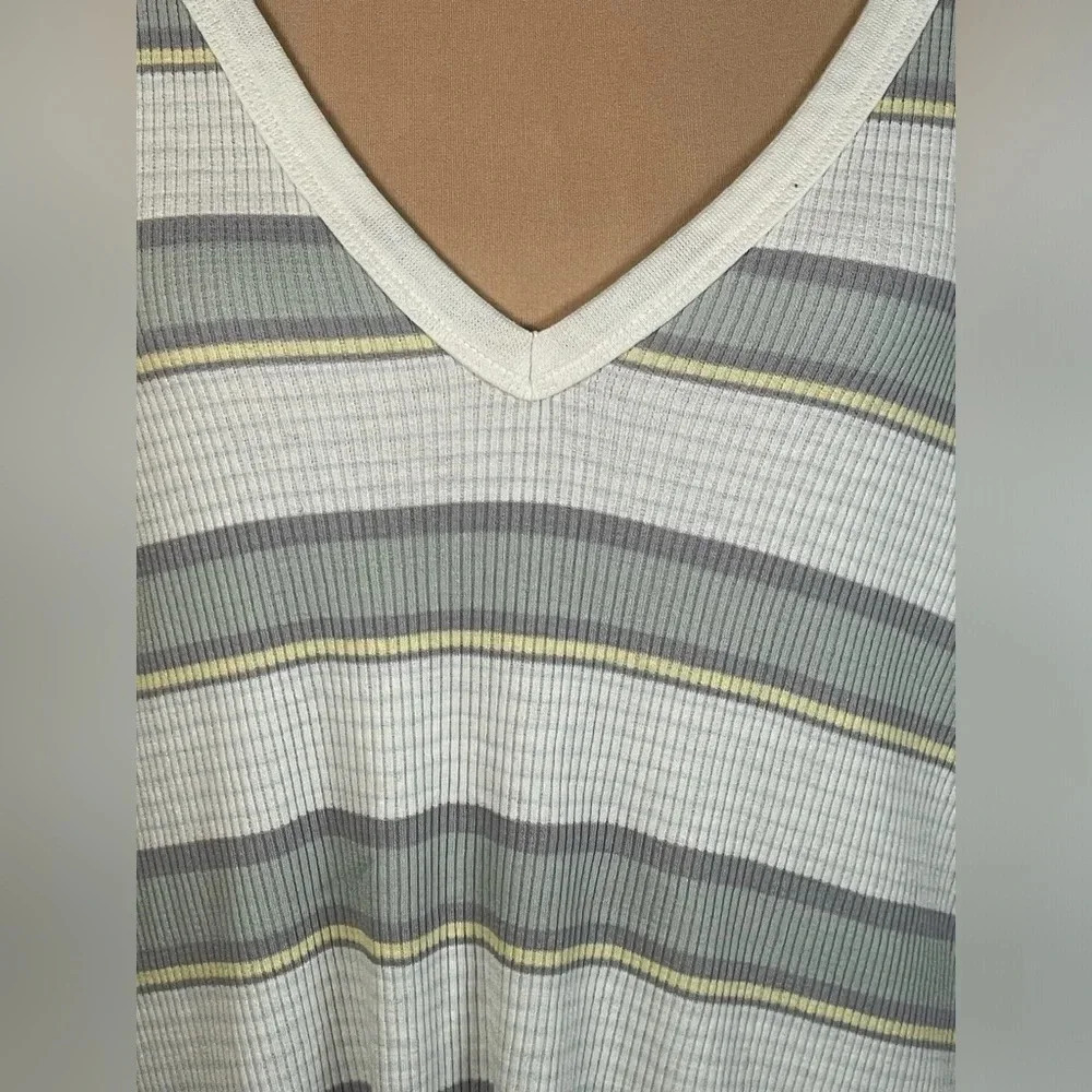 🩶 Free People Loui Stripe Tank Top Tunic Cami Ivory Gray Combo Medium - Picture 6 of 10